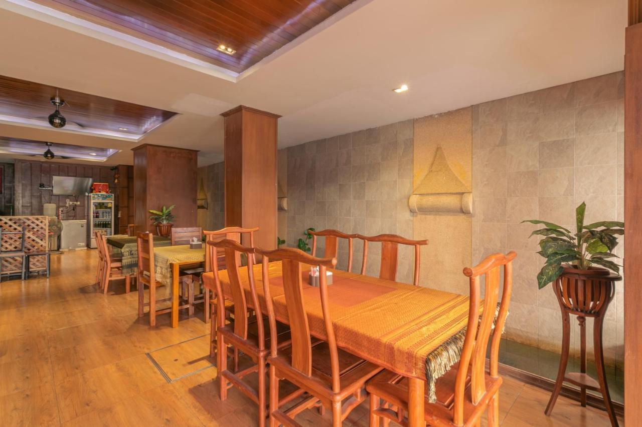 Lotus Hotel Patong Extérieur photo